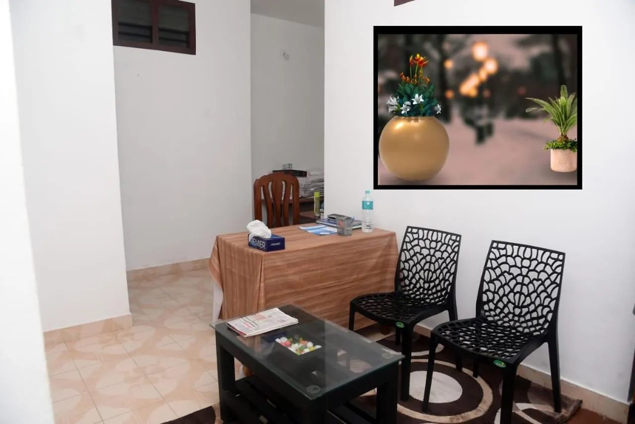 Quarto em Acomodações Particulares Crystal Palace Odayam Varkala Índia